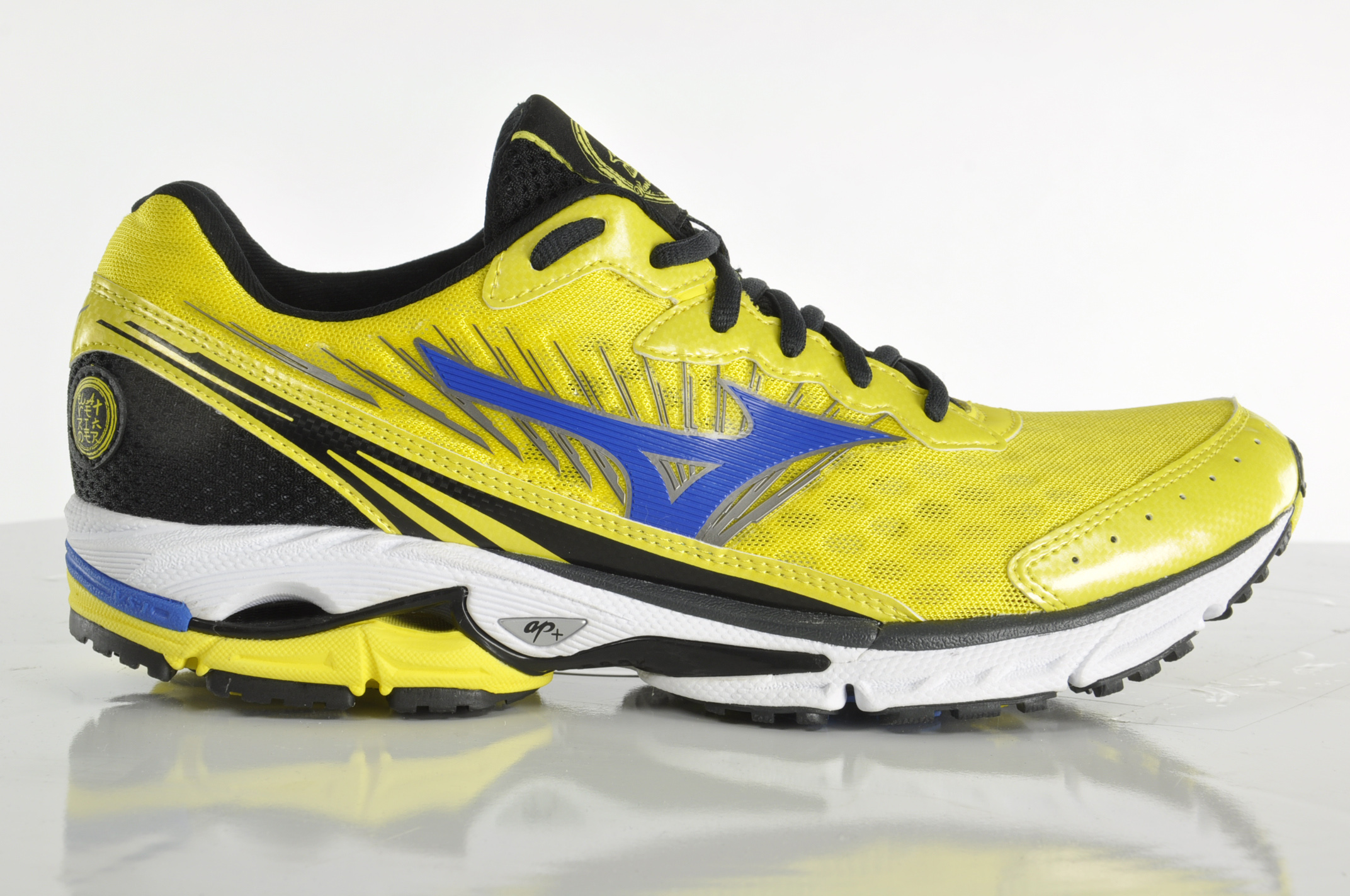 wave rider 16 mizuno