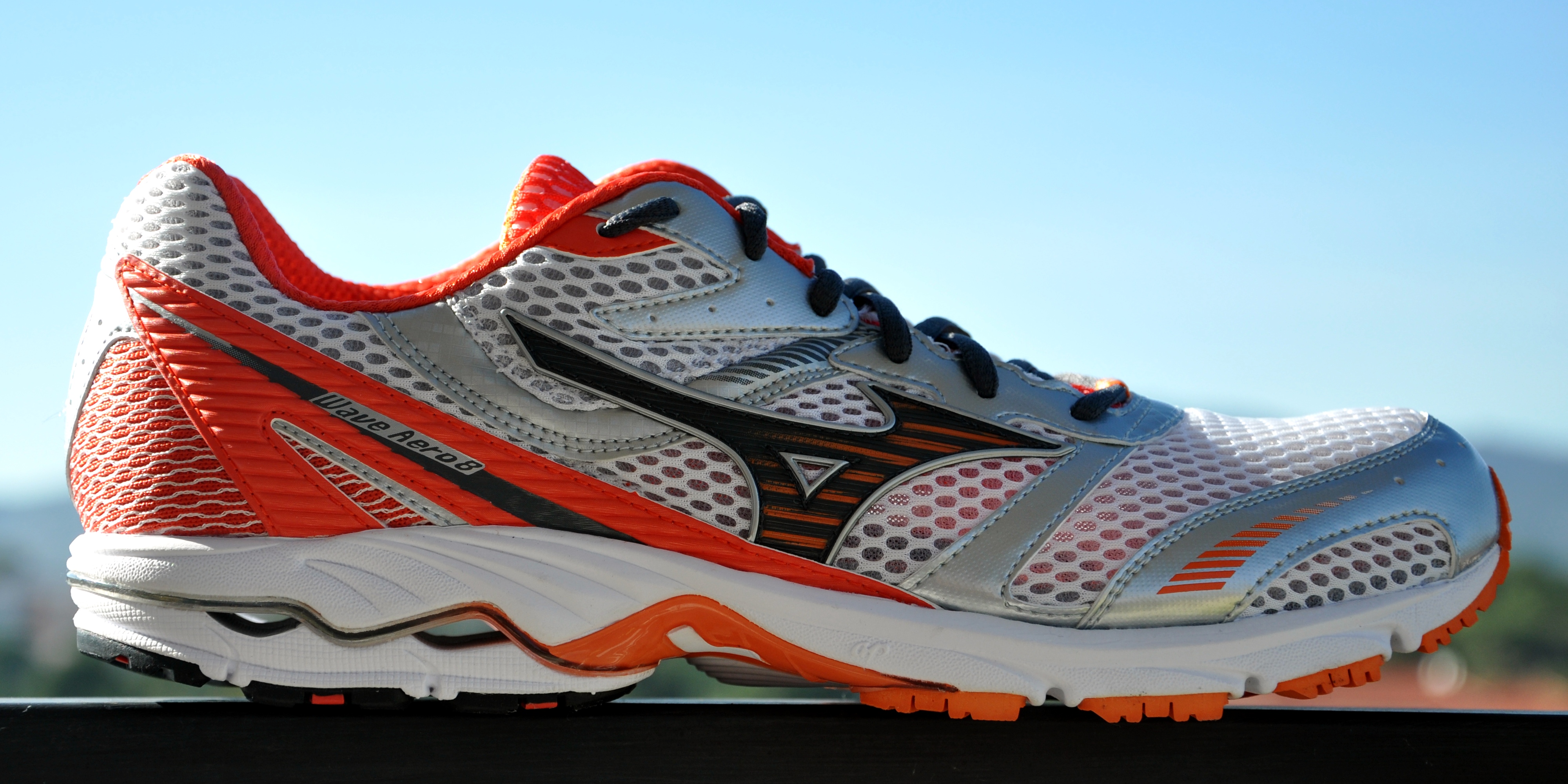 mizuno wave aero 8