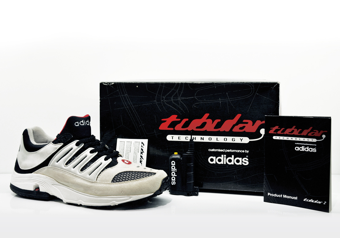 أجنحة راغب الدبلوماسية adidas 1993 