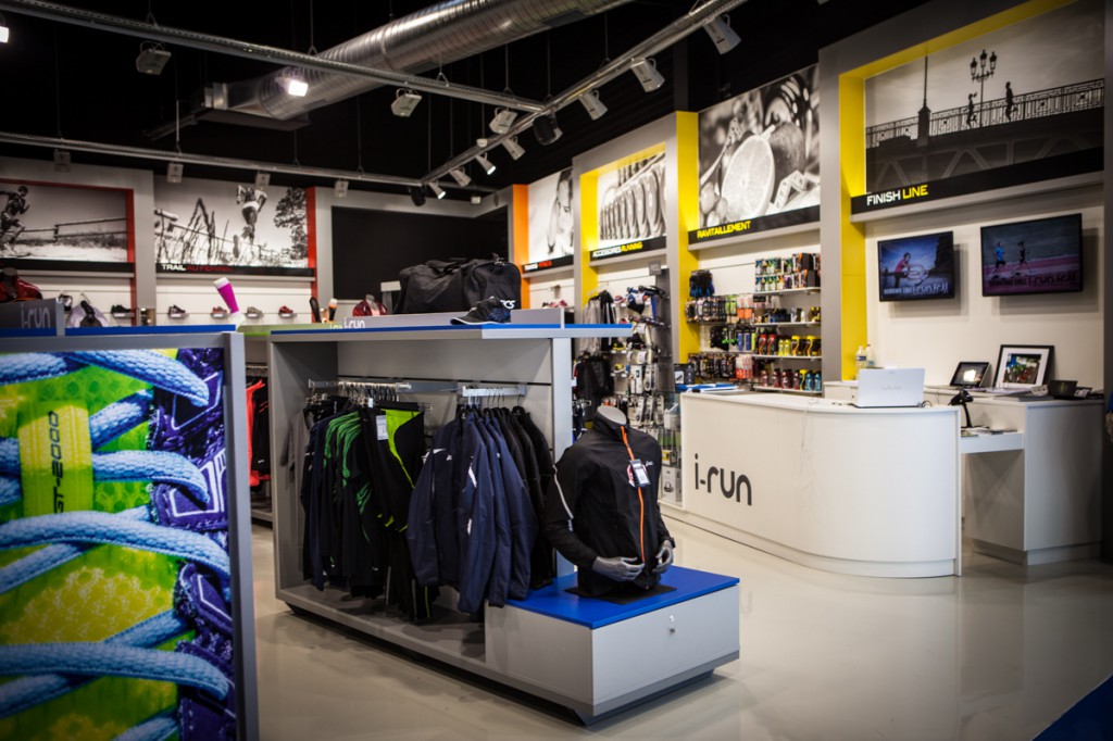 mini bailey button bling