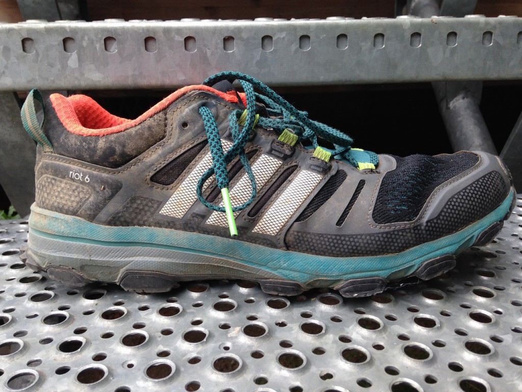 adidas trail riot 6