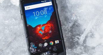 Unboxing CrossCall Treeker X3 : le mobile tout terrain