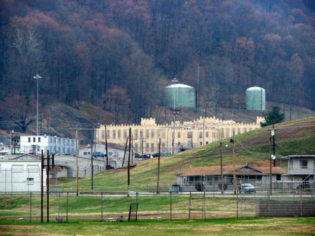 Légende : La prison de Brushy Mountain, cadre du Barkley Ultra Marathon