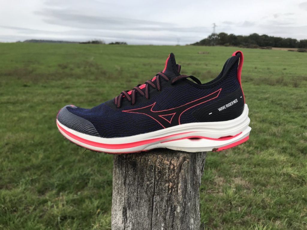 mizuno wave inspire avis