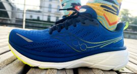 Saucony Hurricane 25